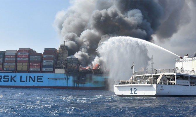 Una serie de incendios hace que la industria naviera analice cómo se manejan las mercancías peligrosas